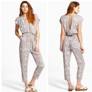 Free People 100% Rayon Grey White  Floral Pocket Romper Jumpsuit S
